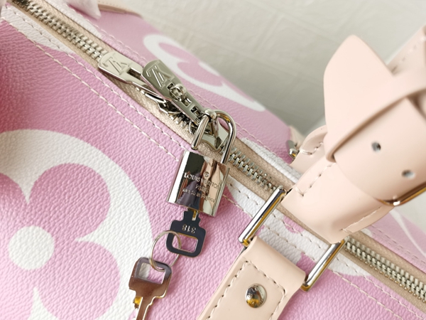 ルイヴィトンバッグ素材ディテール